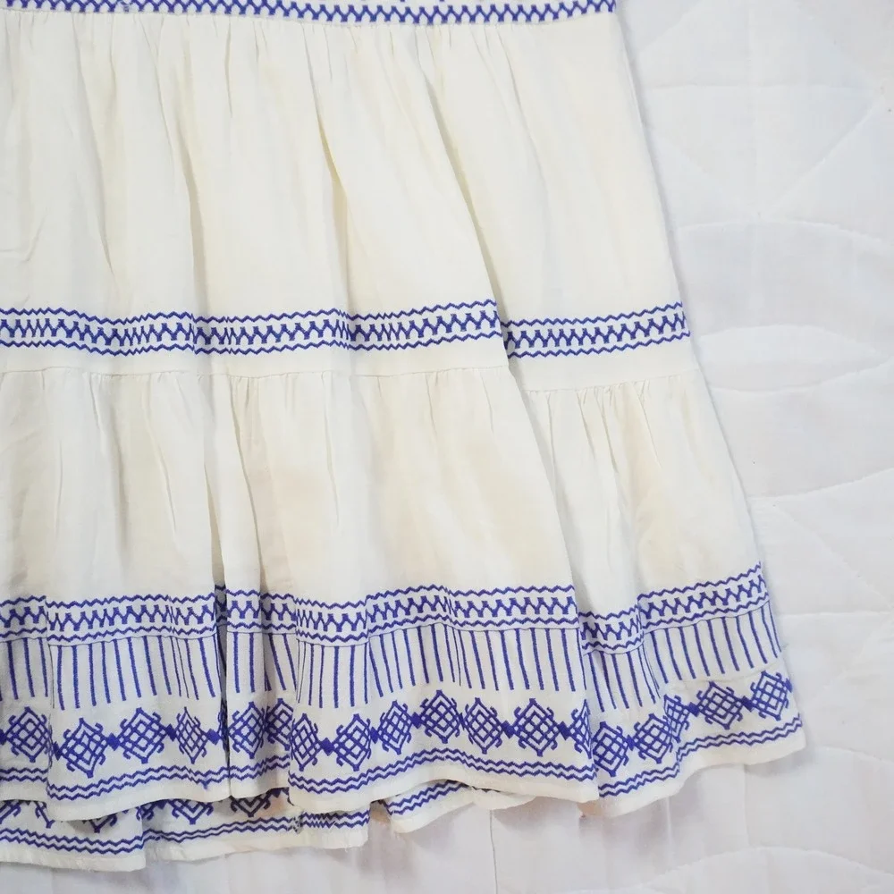 En Creme White Blue Embroidered V Neck Tiered Mini Dress S Resort‎ Beach Greek